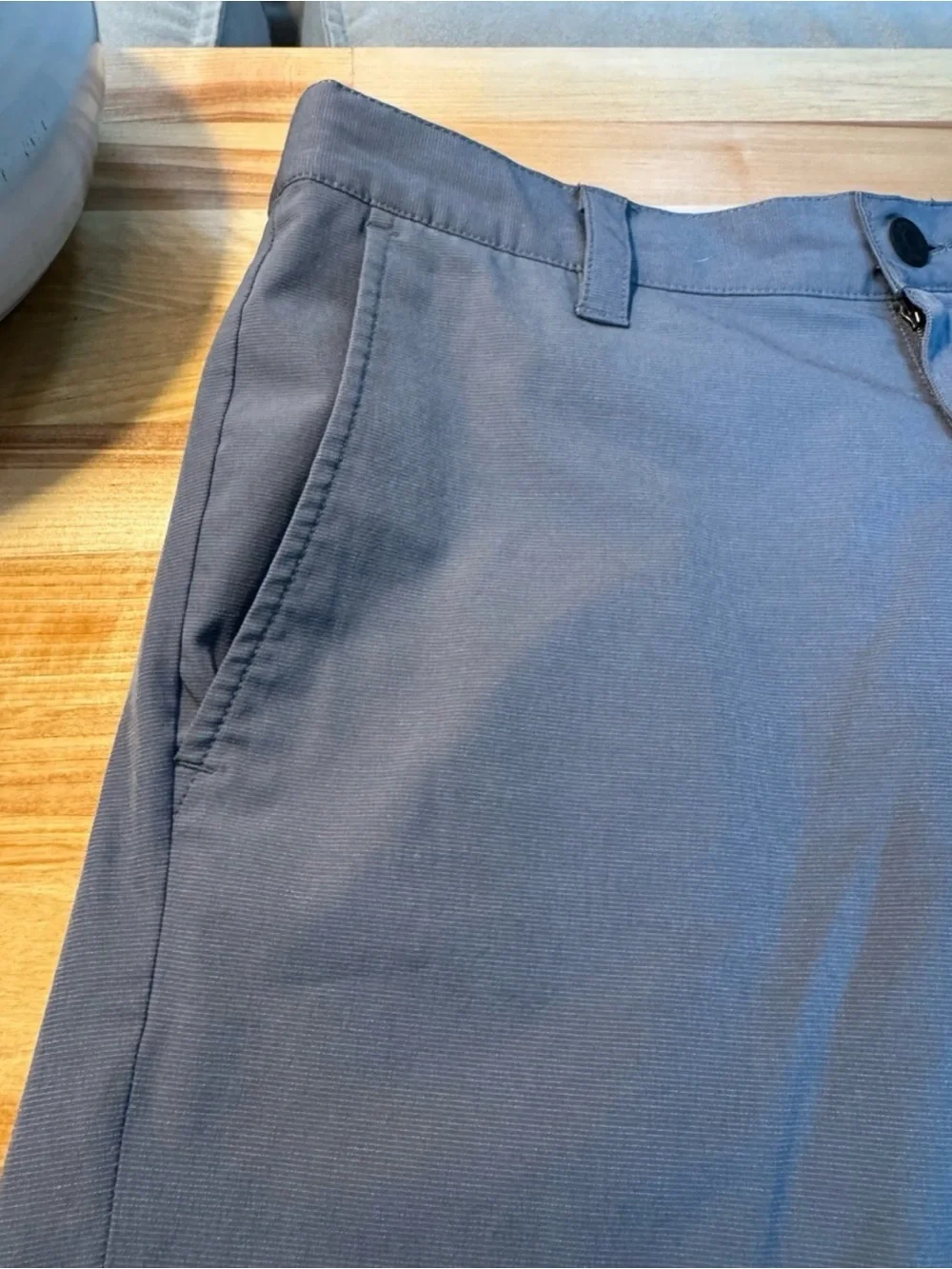 Banana Republic Gray/ Blue Performance Chino Shorts Men’s Size Size Stretch